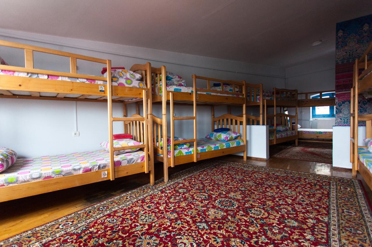 Namaste Hostel Tiflis Dış mekan fotoğraf